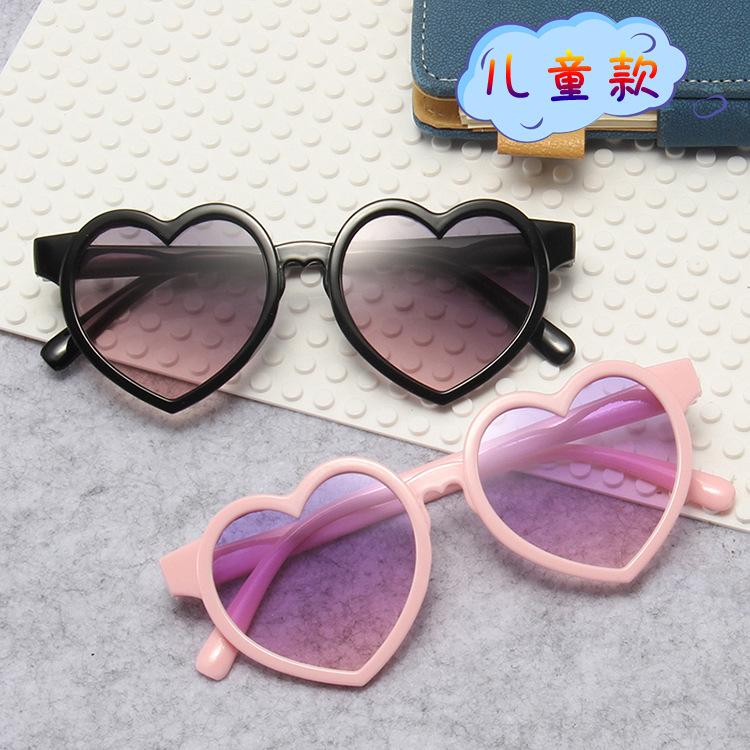 Stylish New Macaron Heart Children's Sunglasses, Lightweight Sun Shading Sunglasses for Boys and Girls, Outing and Party Fashion Glasses
