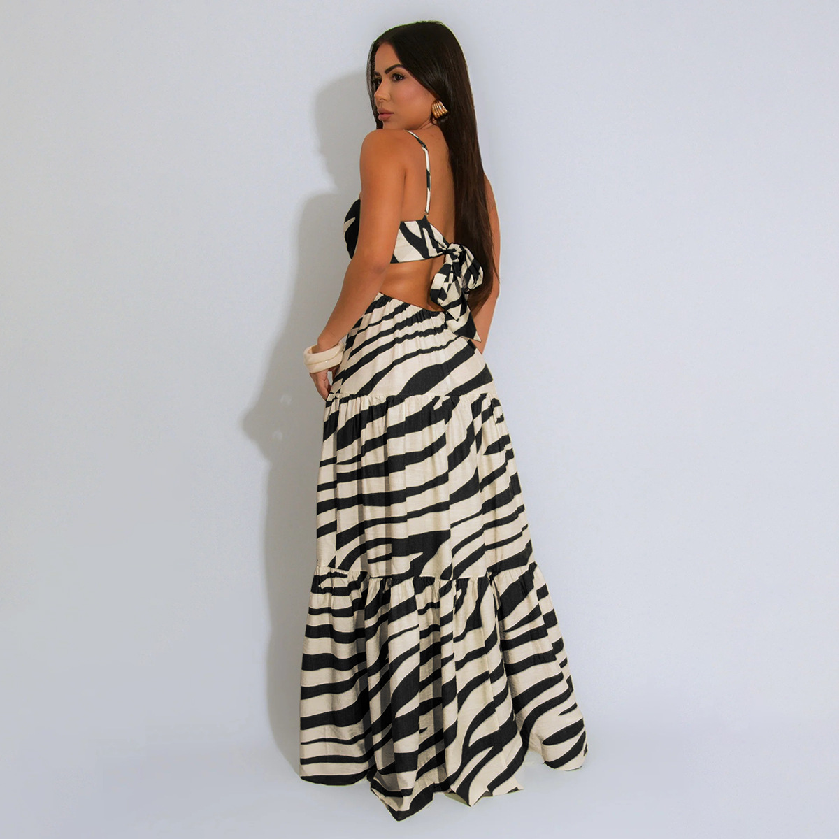 369g Weight Maxi Long Dress Dress Length Type Sleeveless Sleeve Length Strap Dress Dresses Type Sleeveless Sleeve Type Polyester Fabric Type High Waist Waist Line Holiday, Travel Occasion Strap Neckline Slim Fit Type Stripe Pattern Summer Season Women's Gender Vacation, Classic Style Style Wholesale Women's Vacation Classic Style Stripe Holiday Travel Strap Sleeveless Strap Dress 33