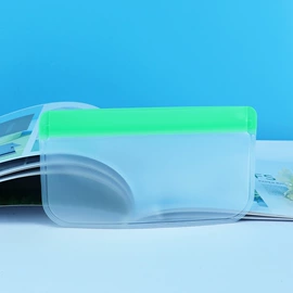 塑料服装袋;塑料自封袋;纸袋