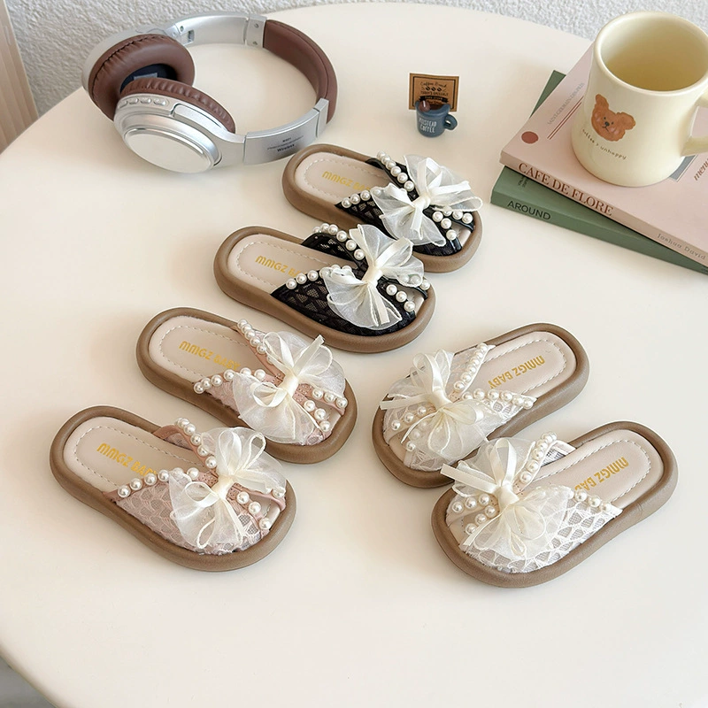 Детские летние босоножки 2025 года, новая модель, в стиле Chanel, с открытым носком, мягкой подошвой, модные туфли-мюли для принцесс.