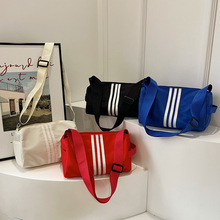 个性小众枕头包简约洋气包包2025新款秋季斜挎包时尚腋下包单肩包