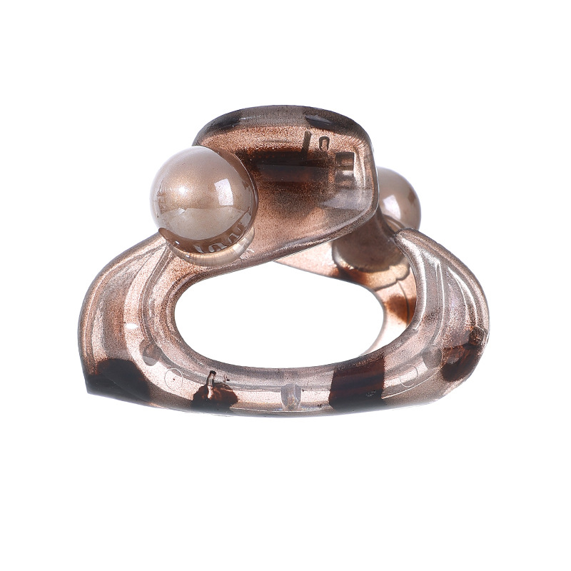 Retro temperamento medio atado clip de cabello para mujeres 2025 nuevo nicho de diseño clip de tiburón clip de cabello de cabeza detrás del toque de cabeza clip de cabello