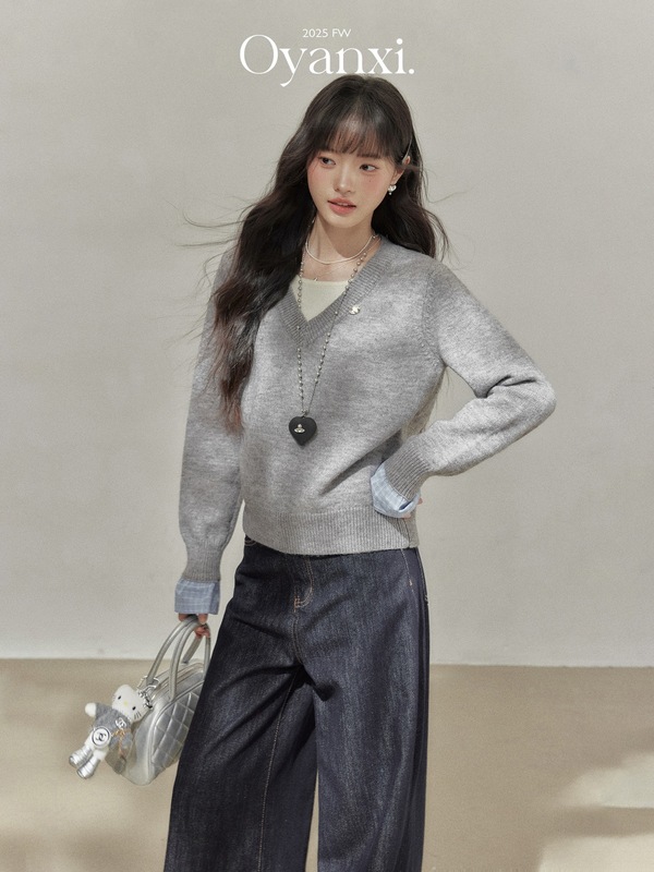 欧阳喜《慵懒格调》灰色v领假两件长袖针织衫女秋内搭打底衫上衣|undefined