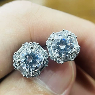 Серьги-гвоздики с фианитами 1 карат и 50 баллов серебро