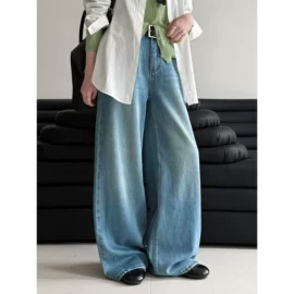 连衣裙;女式衬衫;女式针织衫