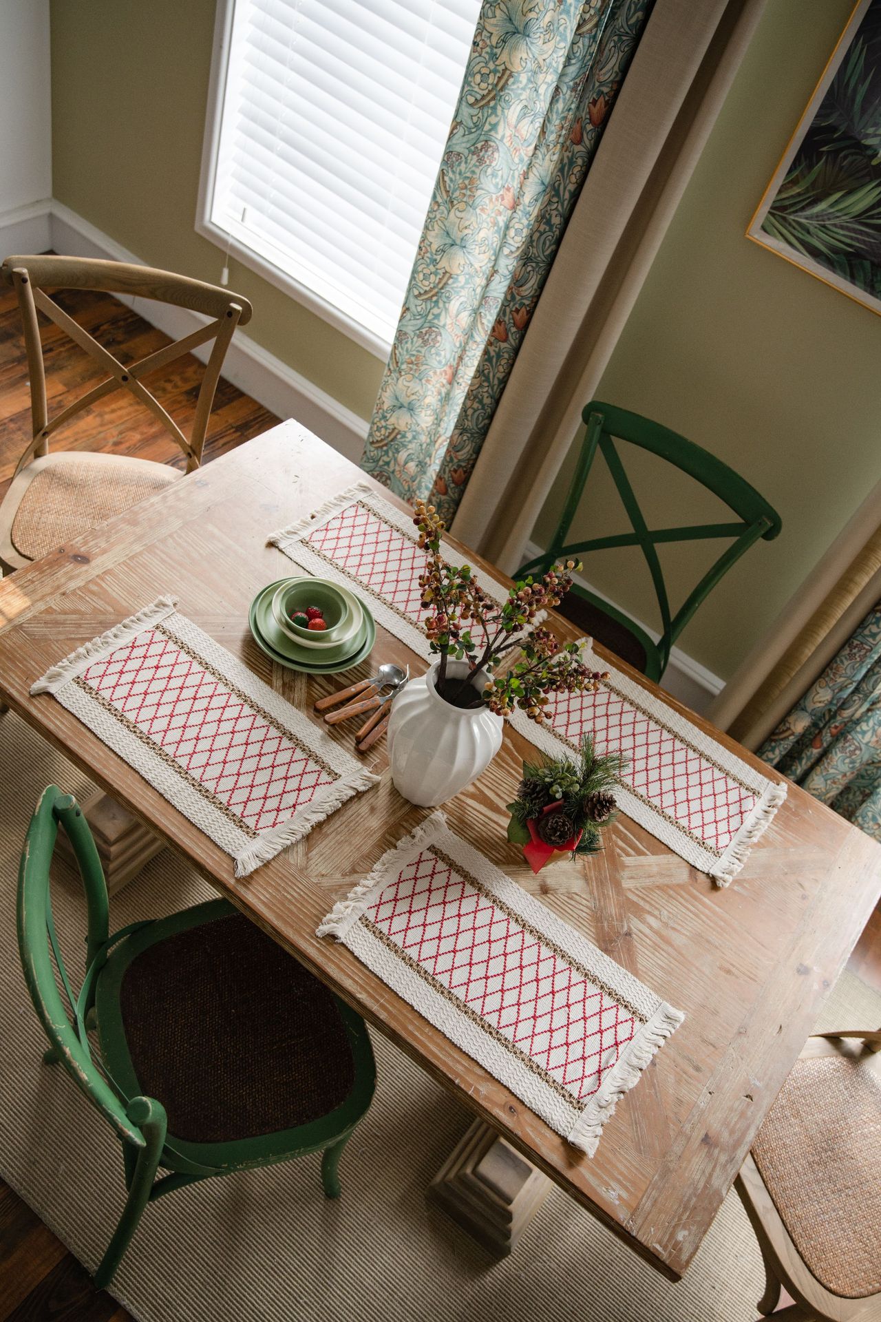 红菱形麻绳餐垫