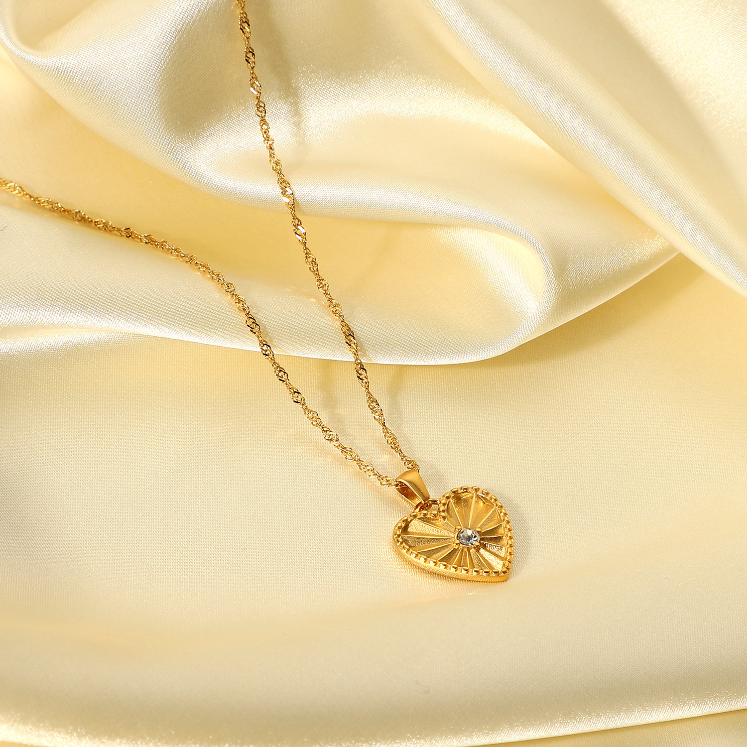 Fashion Heart Shape Stainless Steel Necklace Plating Zircon Stainless Steel Necklaces display picture 1