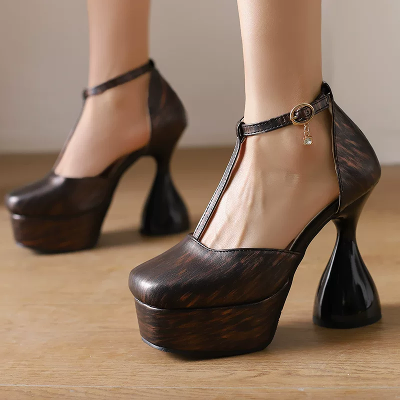High‑heel shoes, European style, polyurethane upper, sculptural 12 cm heel, 4 cm platform, EU 34–50