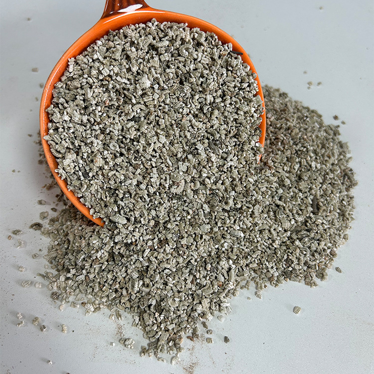 Vermiculite 1-3 mm for gardening fruits and vegetables