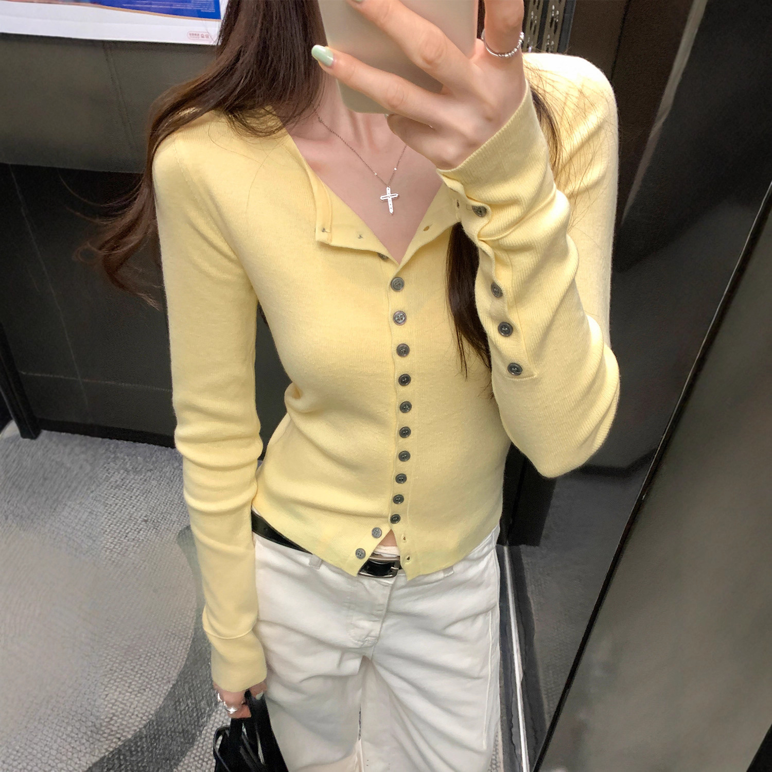 Gentle Style Yellow Long-Sleeved Knitted Cardigan for Women Early Autumn 2025 New Korean Style Slimming Look Top