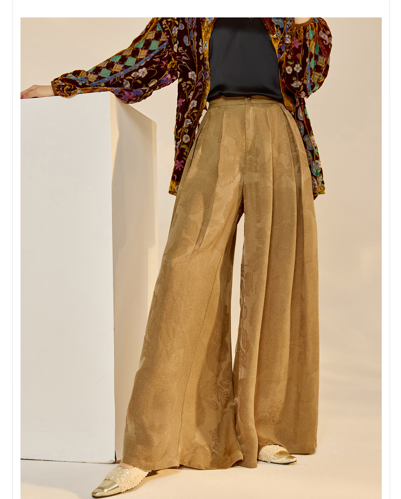 Quần ống rộng nữ phong cách Trung Hoa mới, chất rayon dệt vàng satin rủ — đen, Màu trắng nhạt, màu vàng chi tiết 9