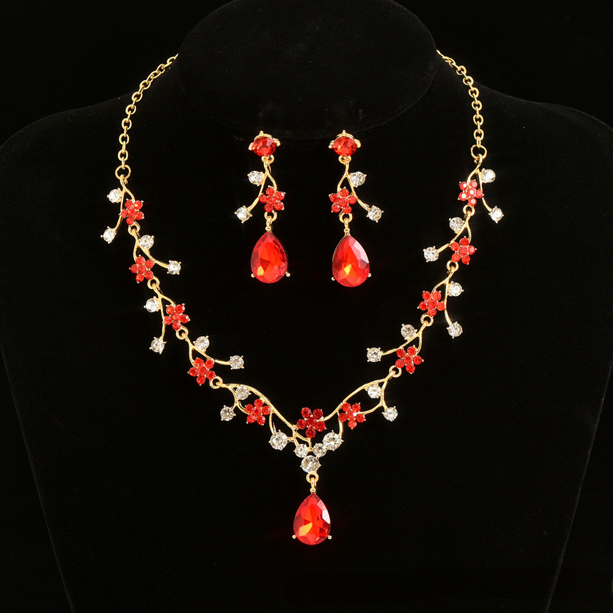 232 gold and red two-piece set