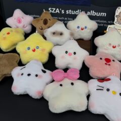 かわいい萌え星がギシギシとぬいぐるみのぬいぐるみストラップと呼ばれています。