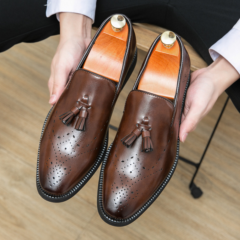 2024 nuevo perezoso con un pie de zapato de sollofe para hombre conducir zapatos de cuero de negocios casuales británicos para hombre image 1