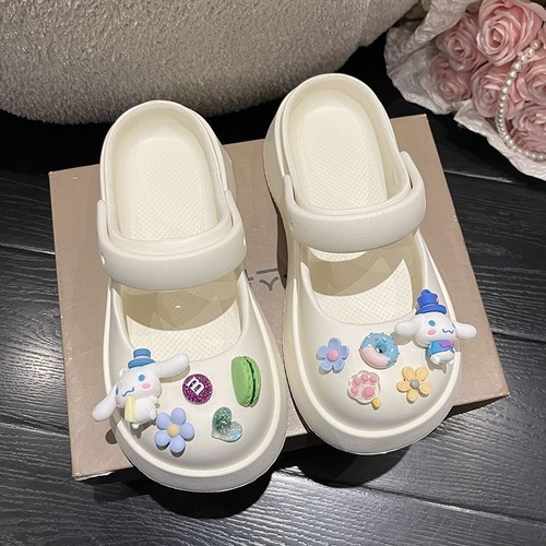 2025 New Mary Jane Shoes Slippers for Women Summer Single Shoes for Outdoor Wear Cute Thick Sole Holes Trendy Slippers Wholesale