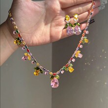 ��Ͱ���ɫ������Ҷˮ�ε�׹������������С�ڶ�����������������