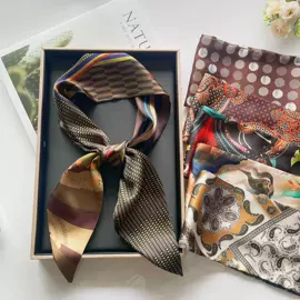 丝巾;围巾;围脖