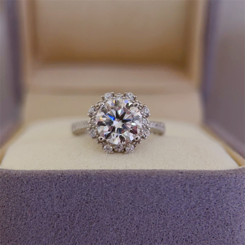 Kajia Star Four Claw Moissanite D Color VVS Diamond Classic Snowflake Stars Temperament for Engagement Diamond Ring Women