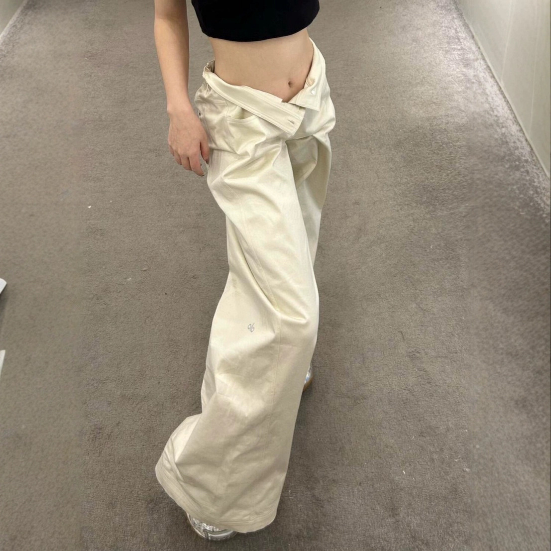 阿柚不退换  alo工装阔腿牛仔裤女2025早春新款宽松显瘦直筒裤子
