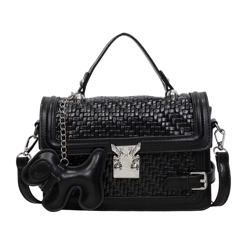 Este año, la moda diaria de mujeres 2026 nueva moda extranjera trenzada oblíqua bolsa de tela nicho bolso de mano pequeño image 8