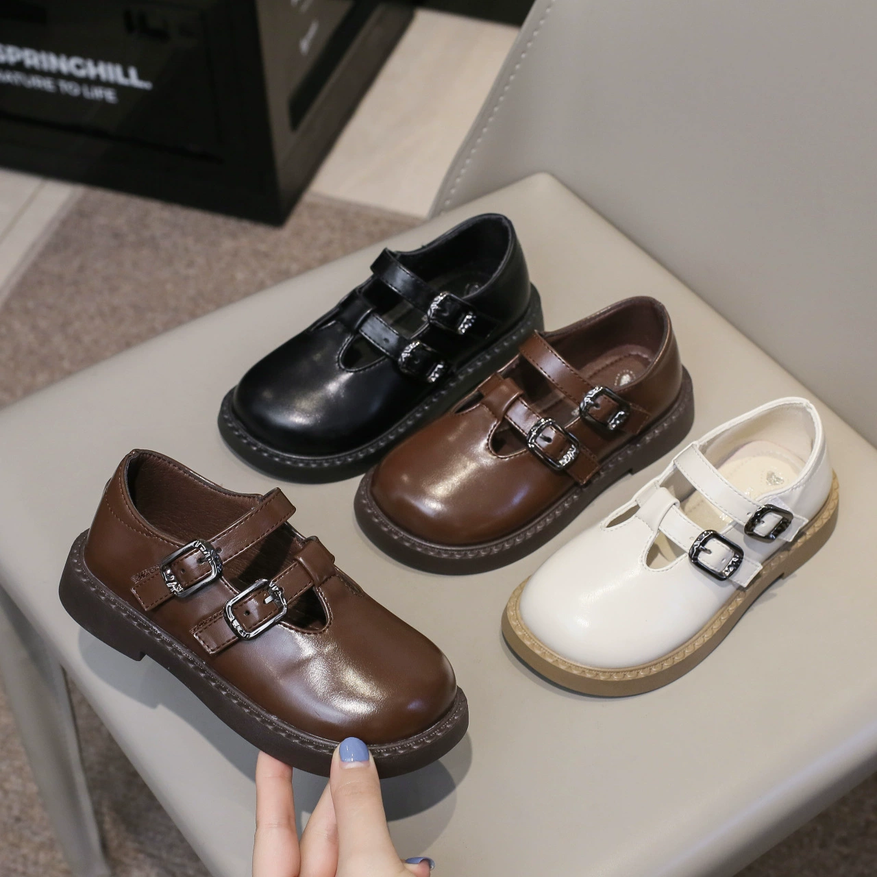 Новая детская обувь для девочек весной 2024 года