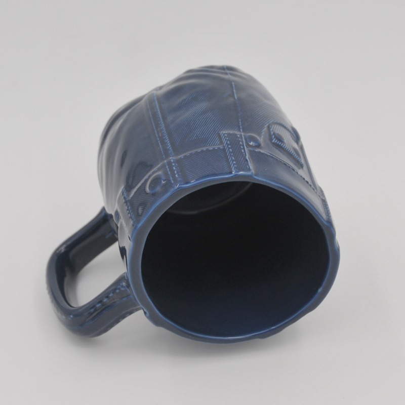 Taza de jeans de cerámica Taza de agua de mezclilla creativa con logotipo Suministro transfronterizo Taza de jeans de esmalte de color de cerámica