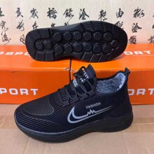 ������ˮţ�͸���Ь��ů�ӽq���e�\��Ь��ʿ�ְ�Ь�۰����ϱ�����