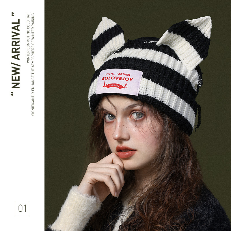 Autunno e inverno Nuovo piccolo e carino cappello con orecchio di volpe Cappello lavorato a maglia con orecchio di gatto di maiale femminile Cappello freddo caldo e antivento_voghion.com
