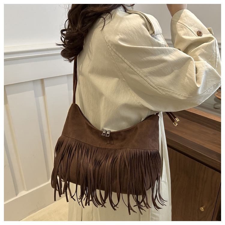All Seasons Season Women's Gender Women's Pu Leather Solid Color Vintage Style Classic Style Bucket Zipper Crossbody Bag
