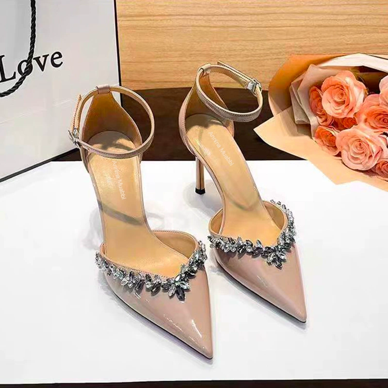 Сезонная стильная обувь изPatent leather с ярким бриллиантом, заострённый носок, туфли-санды-босоножки на высоком каблуке, шпиле и элегантные туфли на каблуке