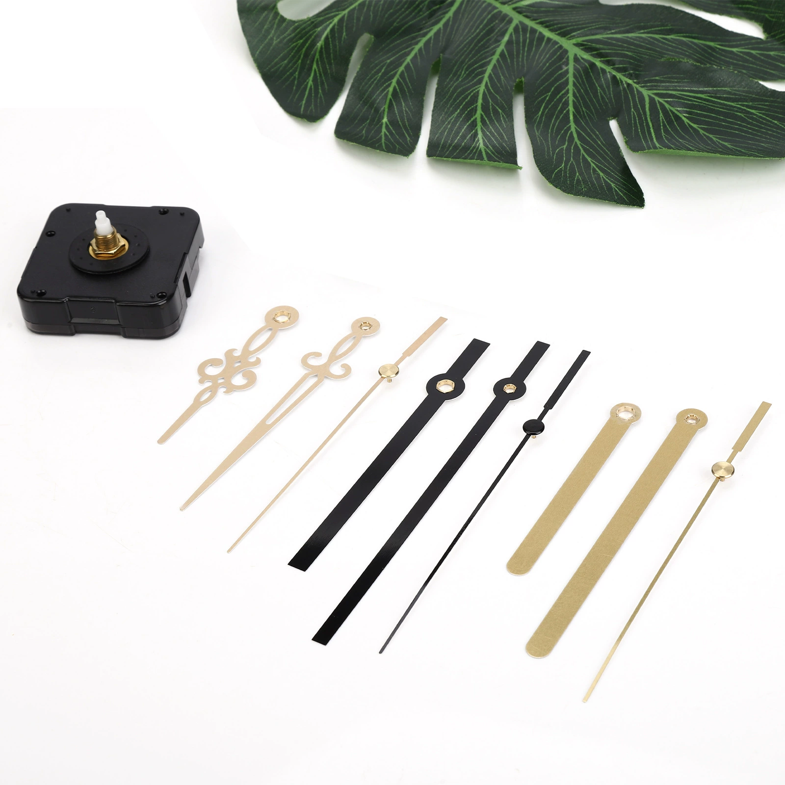 Трансграничные часы Солнечный подметание секунды Тихий механизм кварцевый часовый фитиль декоративная роспись крестом фитинги настенные часы