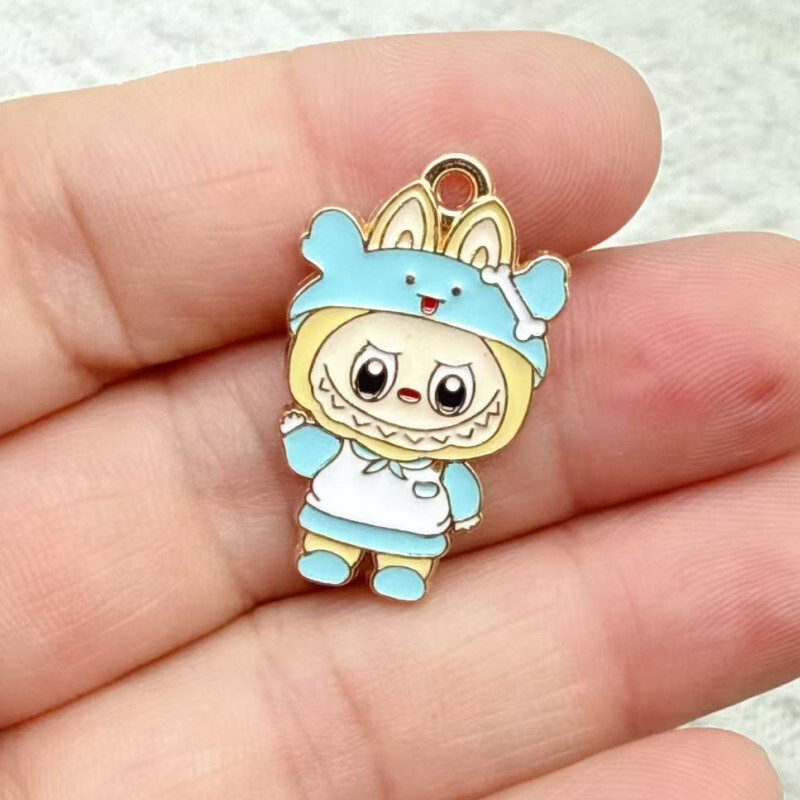 漫画ラブブ合金ペンダントアニメ合金オイルドリップジュエリーアクセサリー DIY イヤリングブレスレットキーホルダーペンダント|undefined