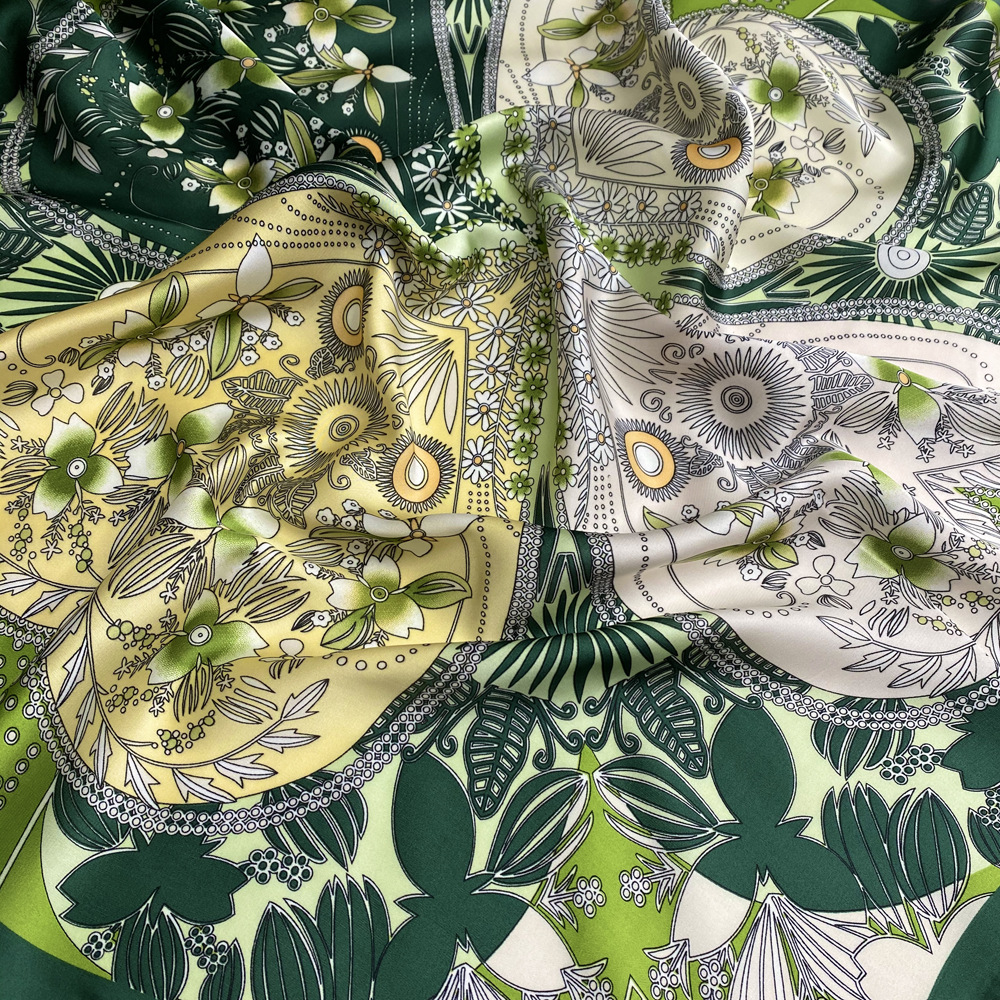 Elegant Style Women's Elegant Tree Flower Chains Print Satin Printing Silk Scarf