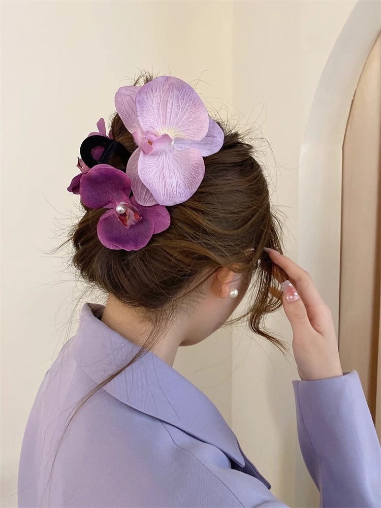 Women's Sweet Flower Plastic Hair Clip Hair Claws display picture 8