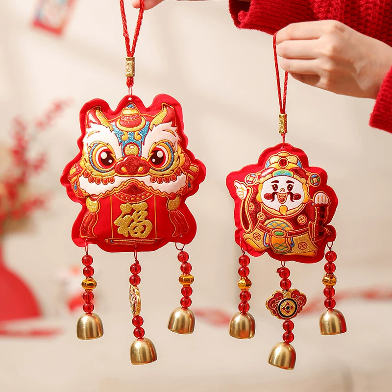 Новогодние украшения 2026 года, Год Лошади, Весенний фестиваль, новогодний декор для гостиной, оформление сцены, прихожая, талисман Фу, танец льва, подвеска-колокольчик