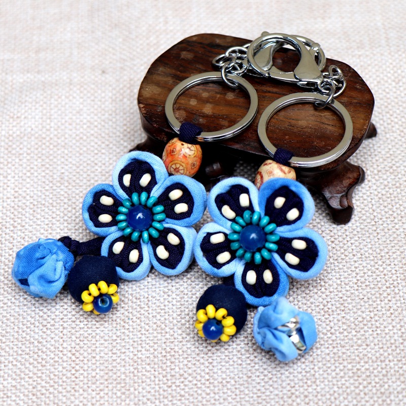 热卖特色民族风丽江大理白族扎染手工缝制布艺蓝染钥匙扣旅游伴手