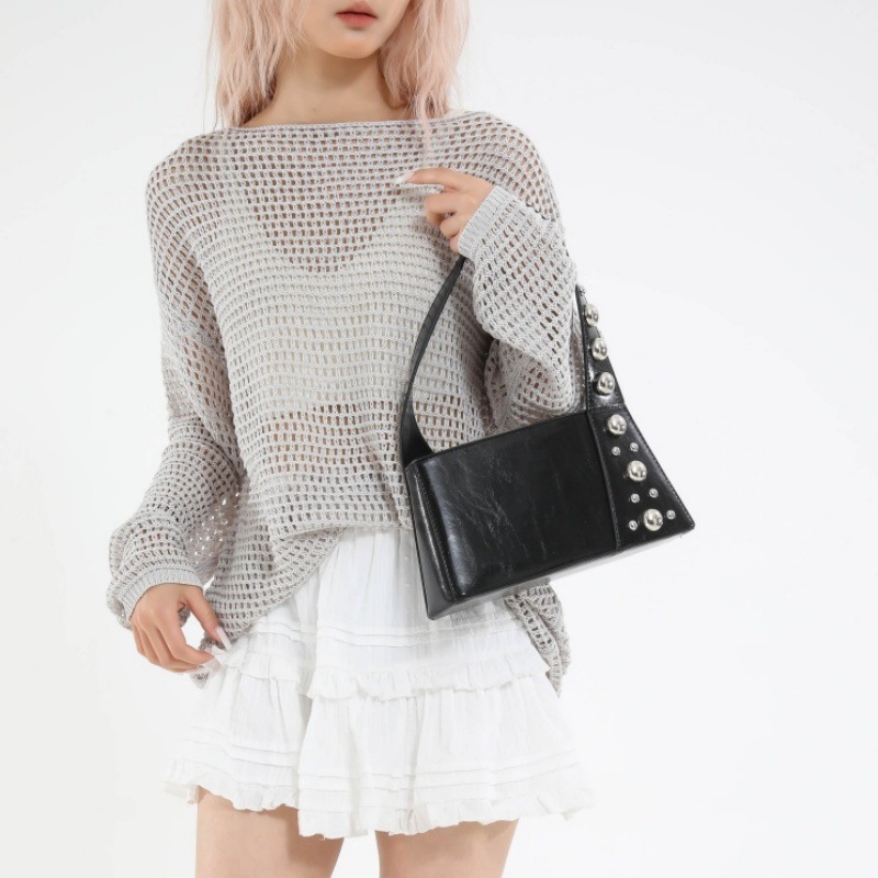 Bolso de axila de textura transfronteriza 2025 verano nuevo bolso femenino de diseño de nicho bolso de hombro con remaches personalizado marea