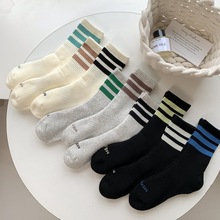情侣款袜子女中筒袜ins潮-日系男女运动三杠毛圈透气吸汗长筒棉袜