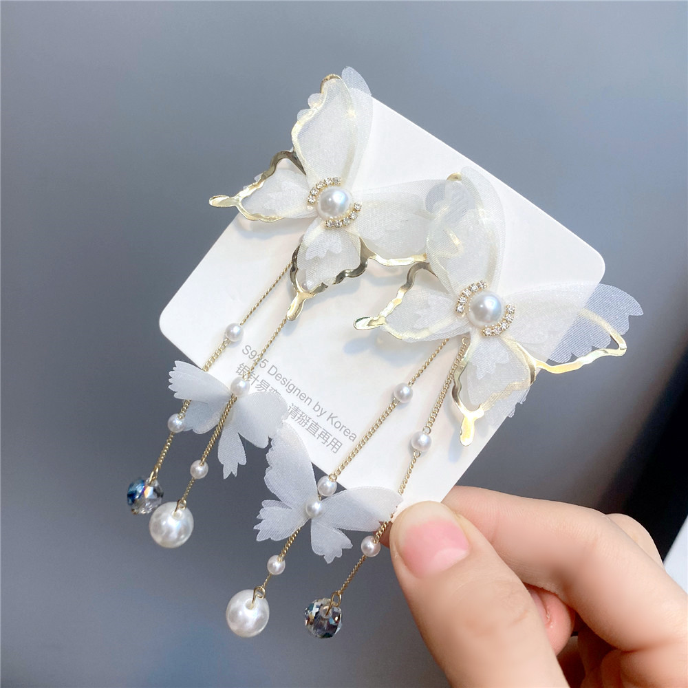 Fashion White Lace Yarn Butterfly Long Earrings Wholesale Nihaojewelry display picture 3