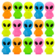 亚马逊新款创意搪胶仿真ET外星人卡通公仔玩偶荧光儿童玩具摆件