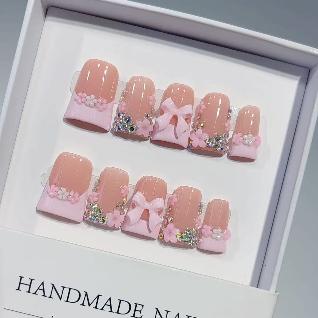 欧美爆款鸭嘴型美甲穿戴甲片法式甜美粉色蝴蝶结花朵小钻指甲贴片