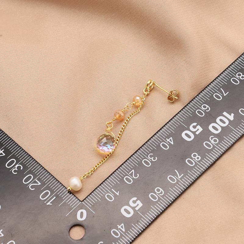 Aretes de perlas de agua dulce naturales largos pernos de bordilla s925 aguja de plata adornos de orejas incrustados con zircon chapado en oro de 18 quilates