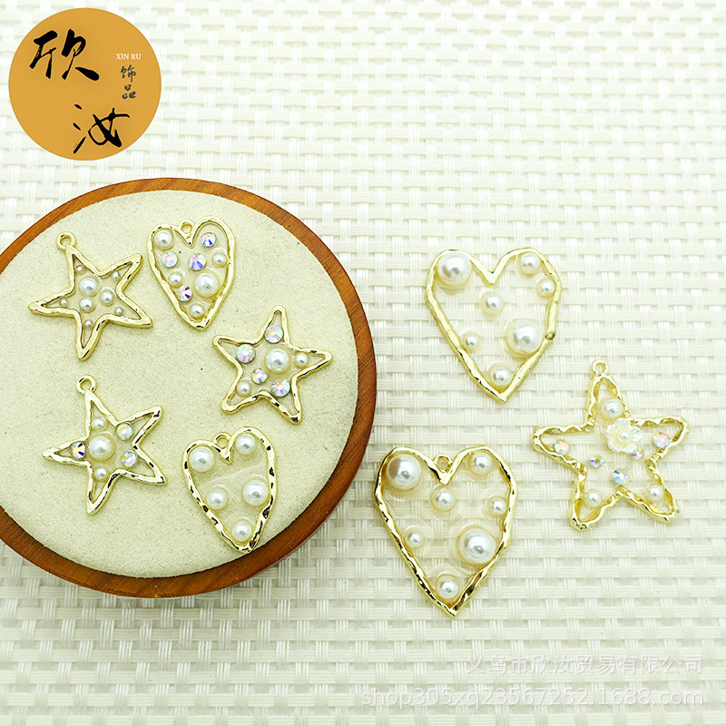 Transparent geometric accessory pearl