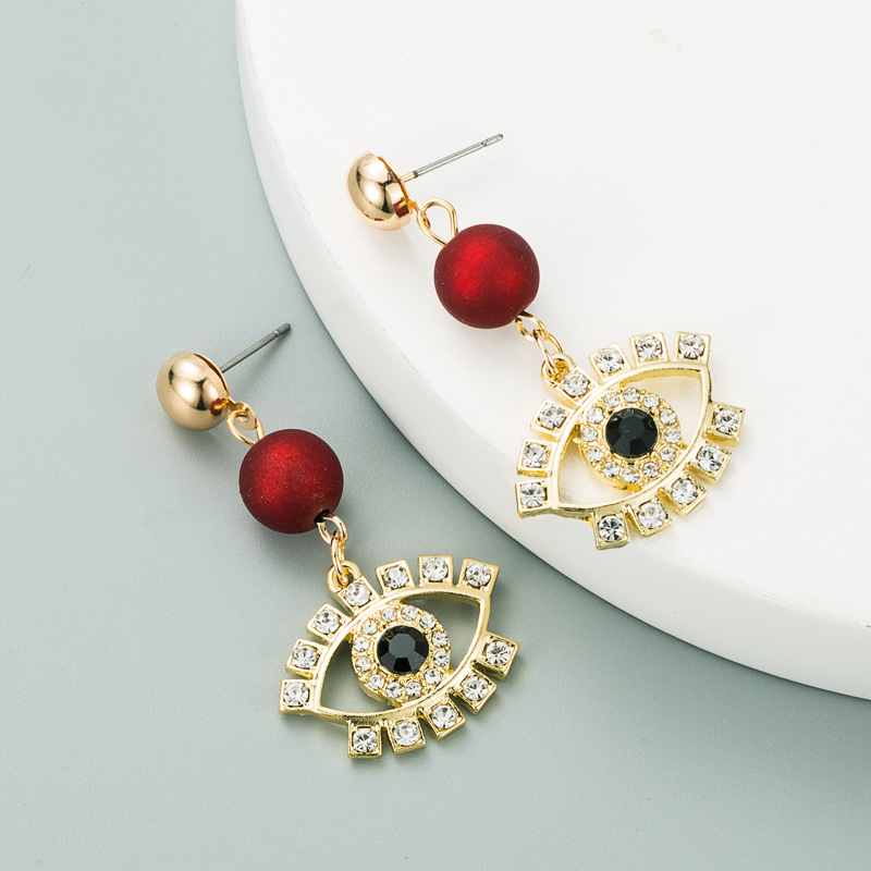 Devil's Eye Fashion Red Earrings display picture 5