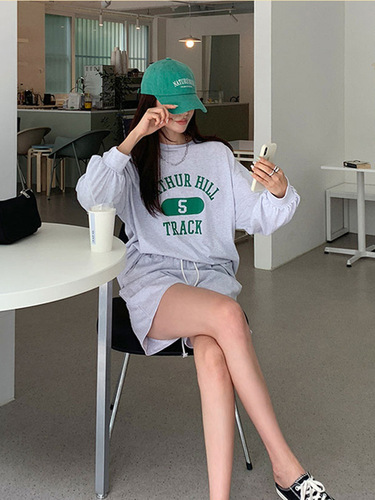 Spring and summer washed hat for women Korean INS retro old peaked cap showing face small soft top letter embroidered baseball cap