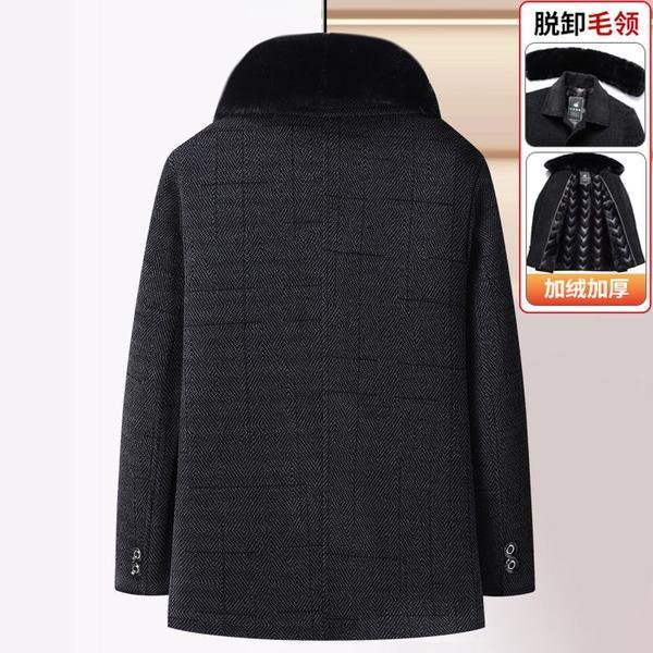 Hombre de mediana edad, abrigo de lana, chaqueta de lana, chaqueta gruesa, chaqueta de invierno, ropa de ancianos.