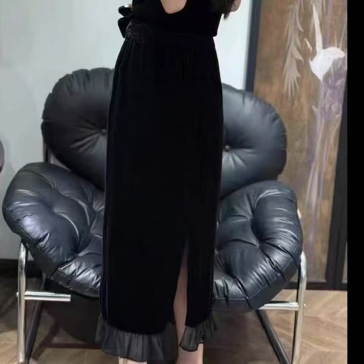 一件代发金丝绒半身裙女2025秋季款松紧腰显瘦后开叉鱼尾裙包臀裙|undefined