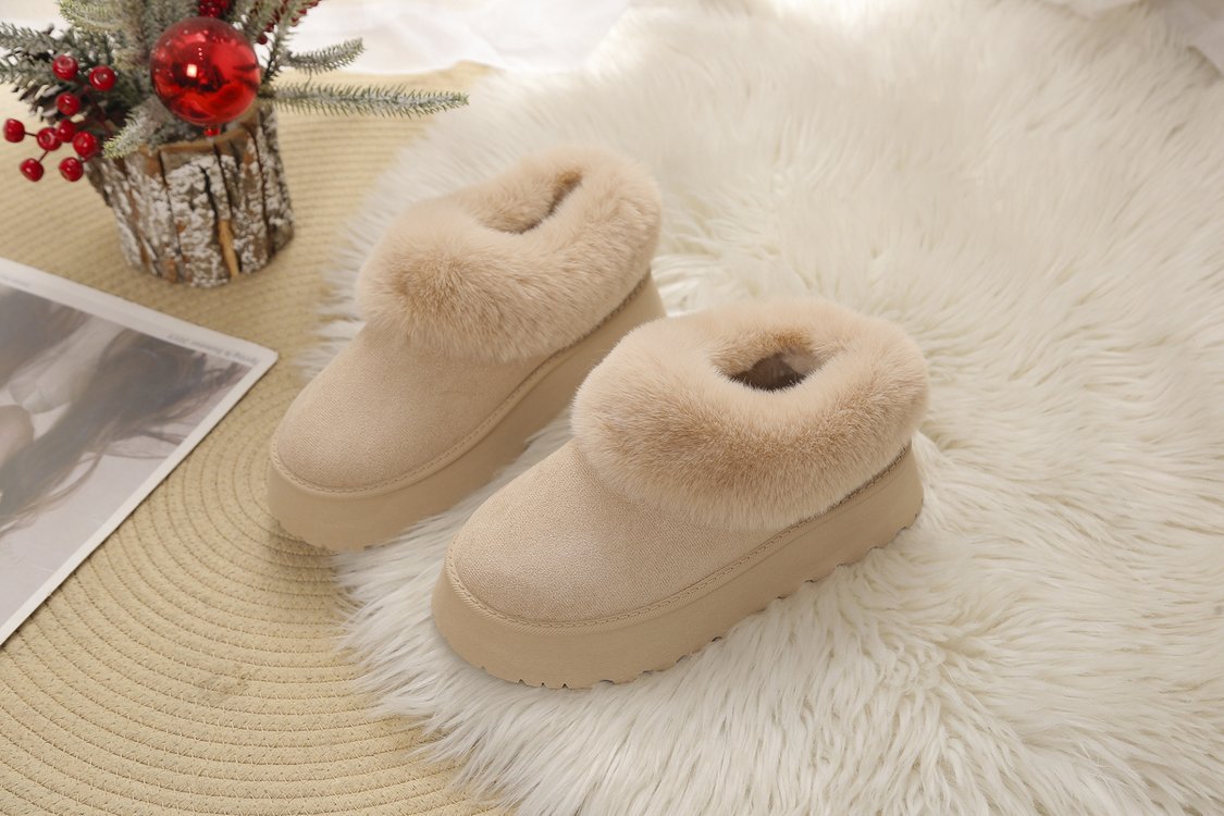 A new winter slip-on snow boots women's shoes plush one cotton shoes plus velvet thickened_voghion.com
