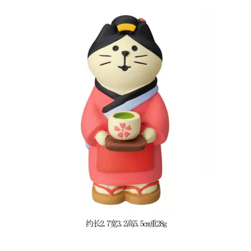 日本式の猫のイチゴのケーキのザカは食事をして桜のinsを遊びます。|undefined