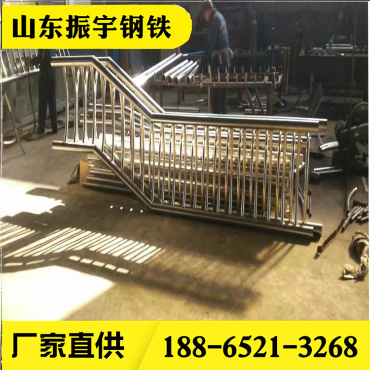 桥梁护栏用201不锈钢复合管76*2.5 桥梁防撞护栏杆 高架桥梁护栏